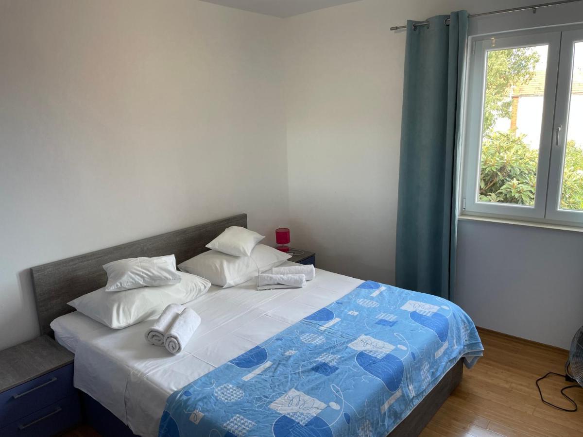 Apartments Dumina Murter Kültér fotó