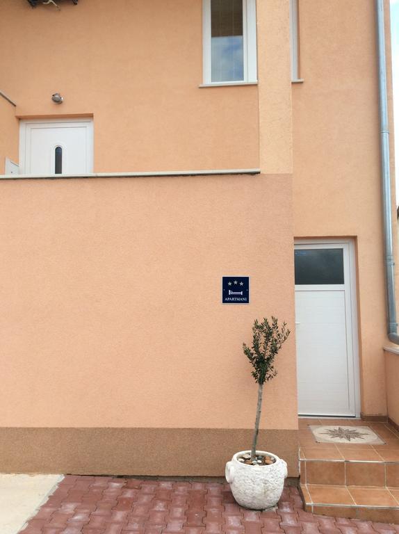 Apartments Dumina Murter Kültér fotó